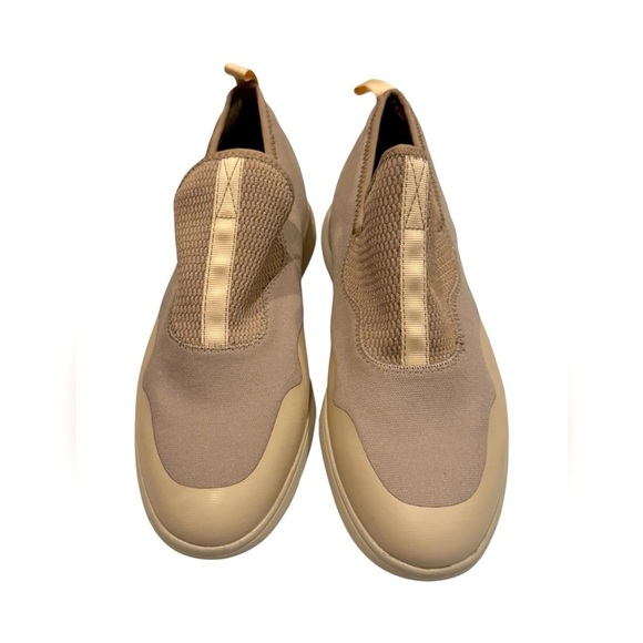 Rockport Sneakers Total Motion Sport Mesh Slip-On Beige Women’s Size 8 - Picture 2 of 5